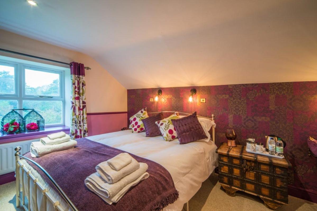 The White Mare Hotel Beckermet Buitenkant foto